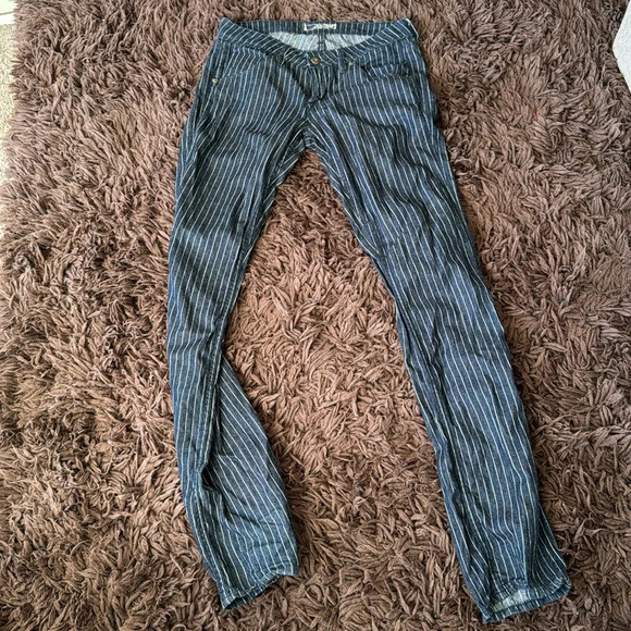 Hudson blue pinstripe denim jeans size 27 - Picture 2 of 12